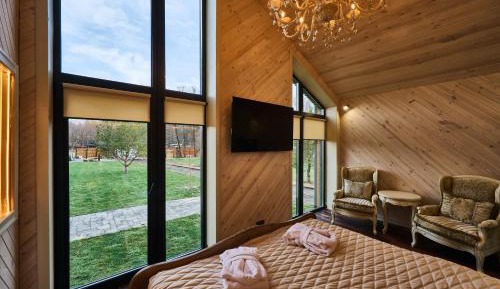 Double Room with Pool View