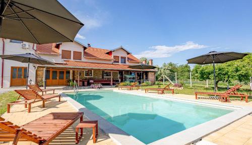 Four-Bedroom Vacation Home