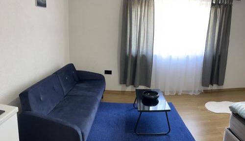 King Studio with Sofa Bed