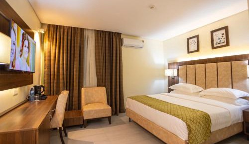 Deluxe Single Room