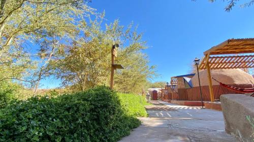 Economy Twin Room with Private Bathroom