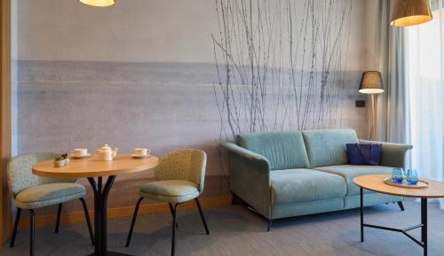 King Suite with Spa Bath