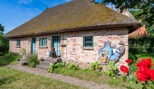 Apartment - Split Level