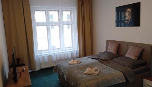 One-Bedroom Apartment with Balcony