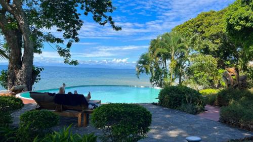 Deluxe Bungalow with Sea View