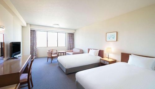 Classic Room with Two Single Beds/One Sofa Bed/One Extra Bed