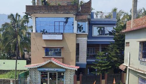 Deluxe Double Room (2 Adults + 1 Child)