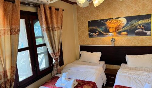 Double or Twin Room with Shower