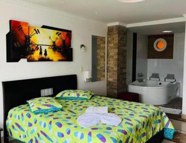 Double Room with Spa Bath