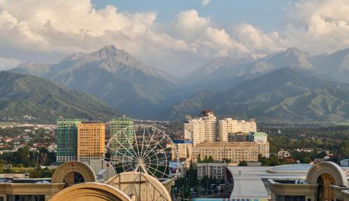 Suite with Mountain View