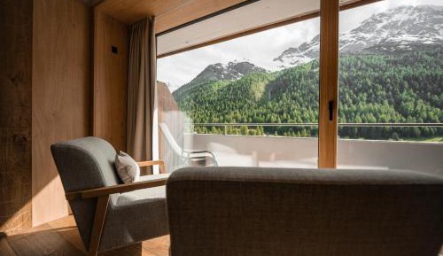 Double Room with Mountain View