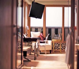 Suite with Spa Bath