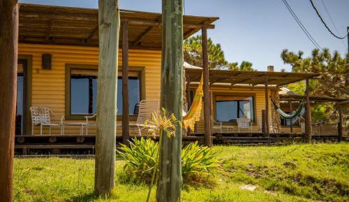 Deluxe Bungalow with Garden View