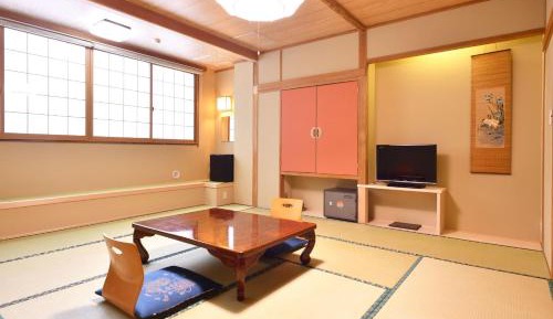 Japanese-Style Room with Shared Bathroom - Non-Smoking