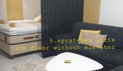 One-Bedroom Apartment with Balcony and Mountain View  