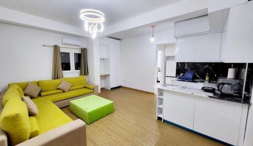 Superior One-Bedroom Apartment