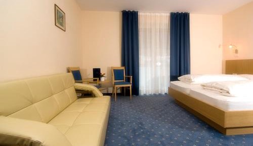 Superior Double Room with Balcony