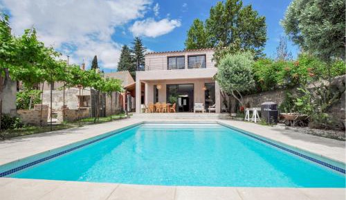 Three-Bedroom Vacation Home 
