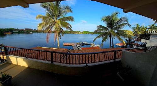 Double Room with Balcony and Sea View