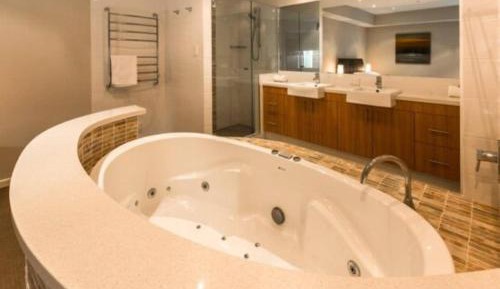 Four-Bedroom Holiday Home