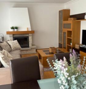 Three-Bedroom Apartment with Balcony