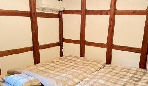 Japanese-Style Room