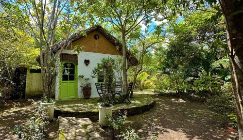 Deluxe Bungalow with Garden View