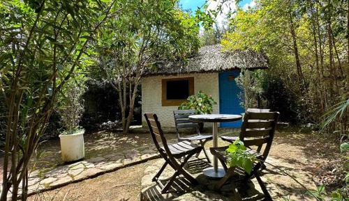 Deluxe Bungalow with Garden View