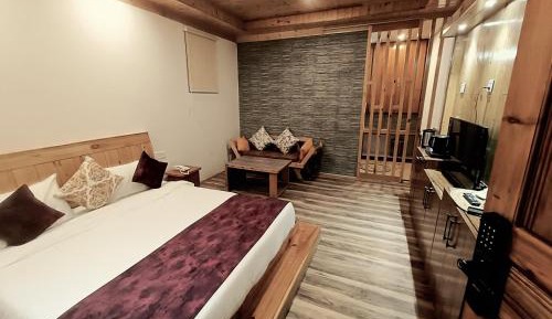 King Room with Mountain View