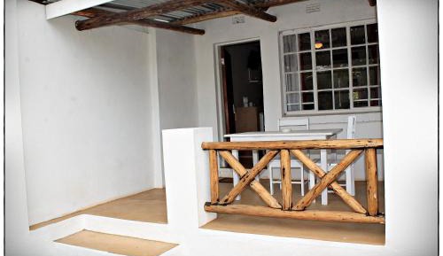 Standard Twin Room with Garden View