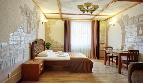 Family Room with Shower