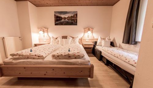 Superior One-Bedroom Apartment