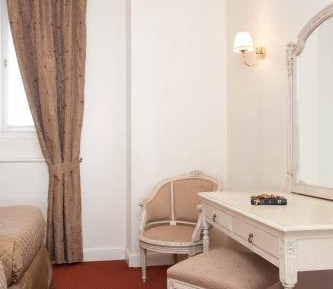 Classic Double Room