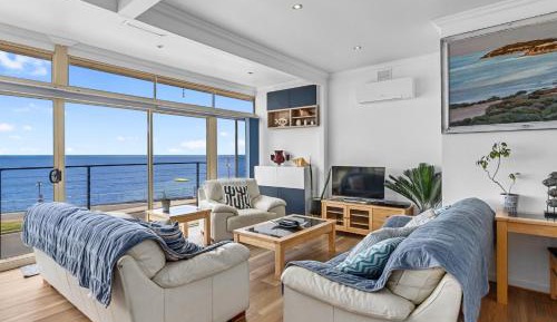 Apartment with Sea View