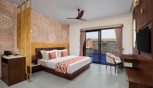 Luxury Room with Plunge Pool