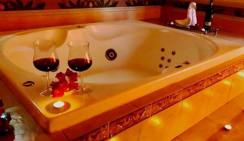 King Suite with Spa Bath