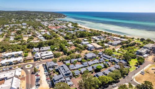 Queen Apartment Spa room