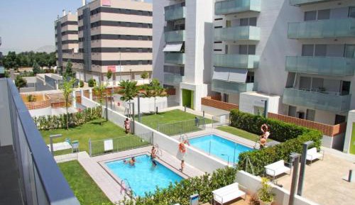 Three-Bedroom Apartment with terrace