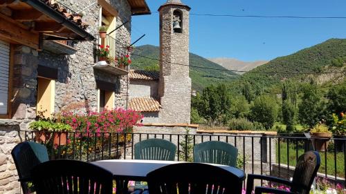 Two-Bedroom Apartment with Garden View