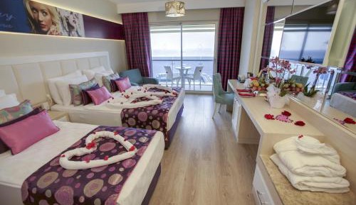 Deluxe Room with Sea View - Ultra All Inclusive