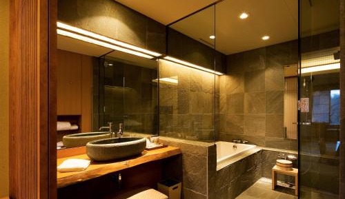 Deluxe Superior Twin Room