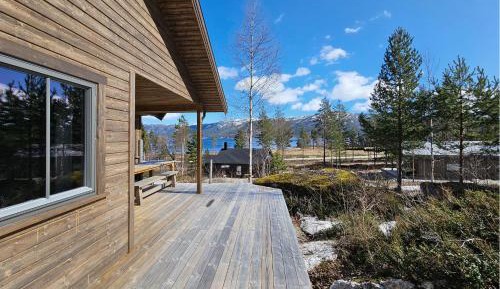 Three-Bedroom Holiday Home 