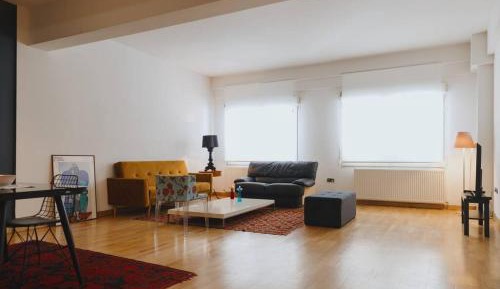 Two-Bedroom Deluxe Apartment with Garden View