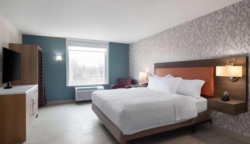 King Suite - Hearing Accessible