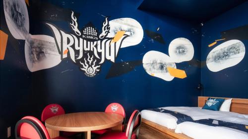 Ryukyu Golden Kings Twin Room