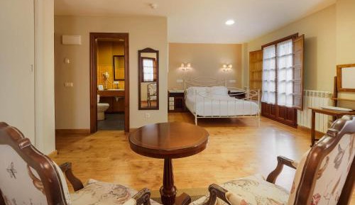 Superior Queen Room