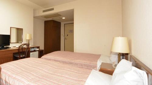 Twin Room with Private Bathroom and Toilet - Non-Smoking