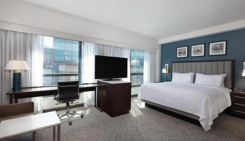 King Studio Suite with Sofa Bed