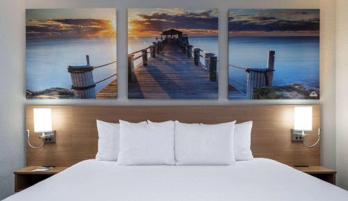 King Room - Disability Access/Non-Smoking