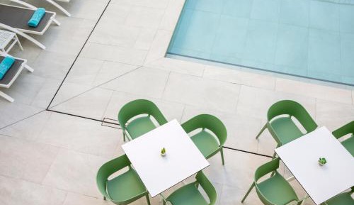 Double or Twin Room with Pool View